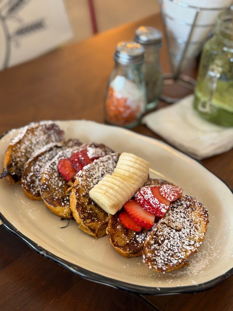 La Boulangerie French Cafe