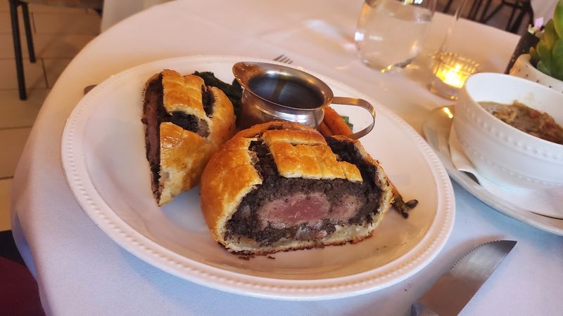 Seared Bistro Near Old Town