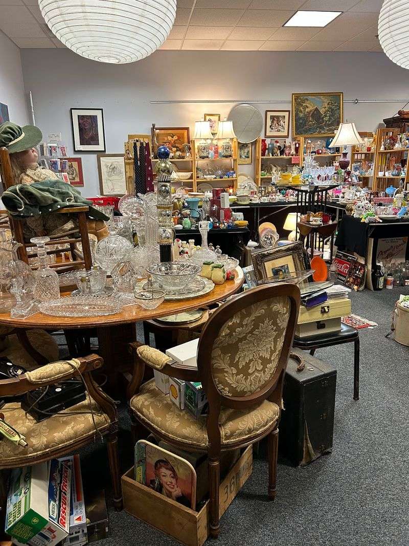 Antique Underground