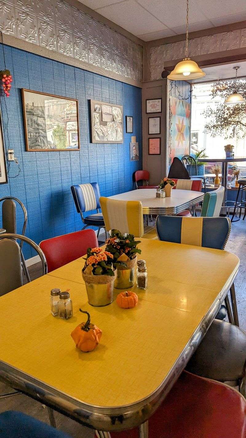Caruso's Cafe Pours Its Heart Into Every Cup