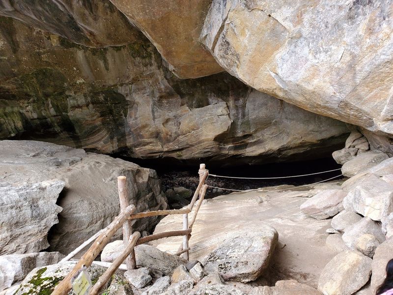 Eleven Marble Caves You Can Actually Walk Through