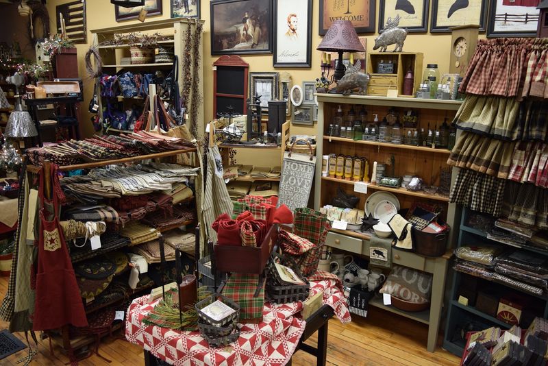 Country Treasures