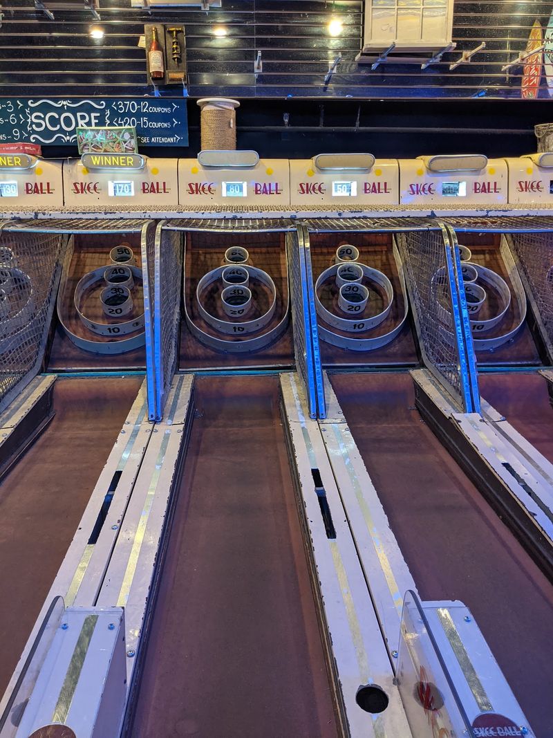 Quarter Skee-Ball That Still Rumbles