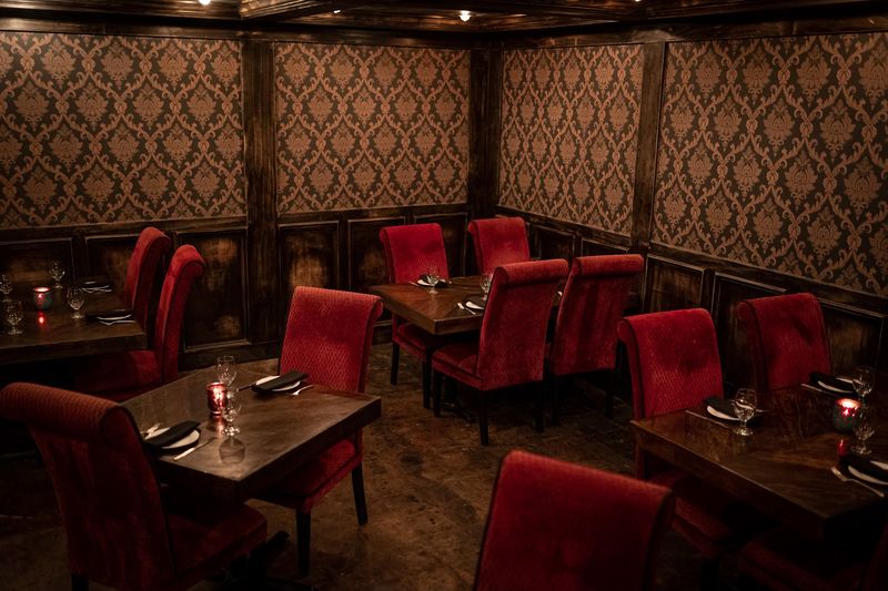 Reservations And Smart Timing Strategies