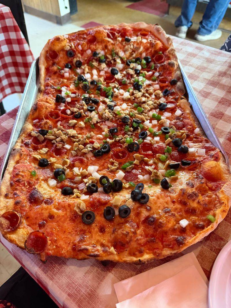 The Thin, Crispy Crust That Built The Reputation