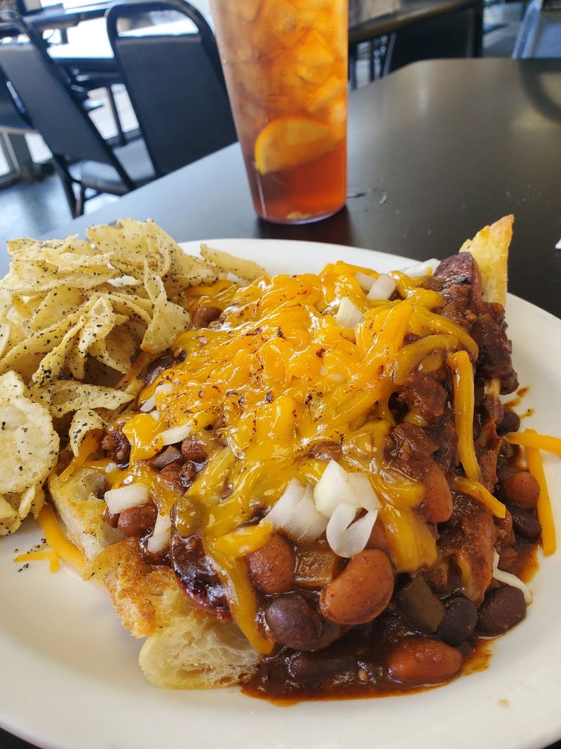 The Slinger That Locals Order Without Reading The Menu