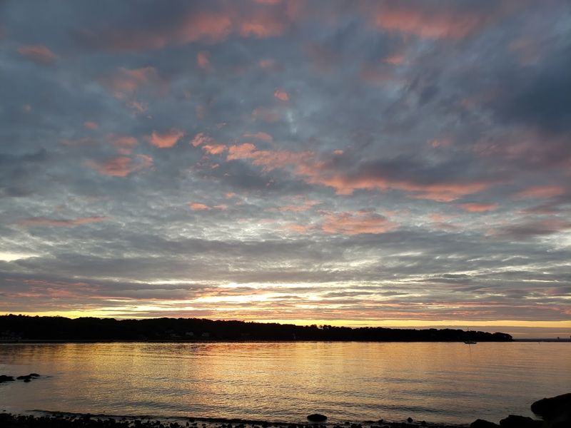 Sunset Views That Genuinely Stop You In Your Tracks