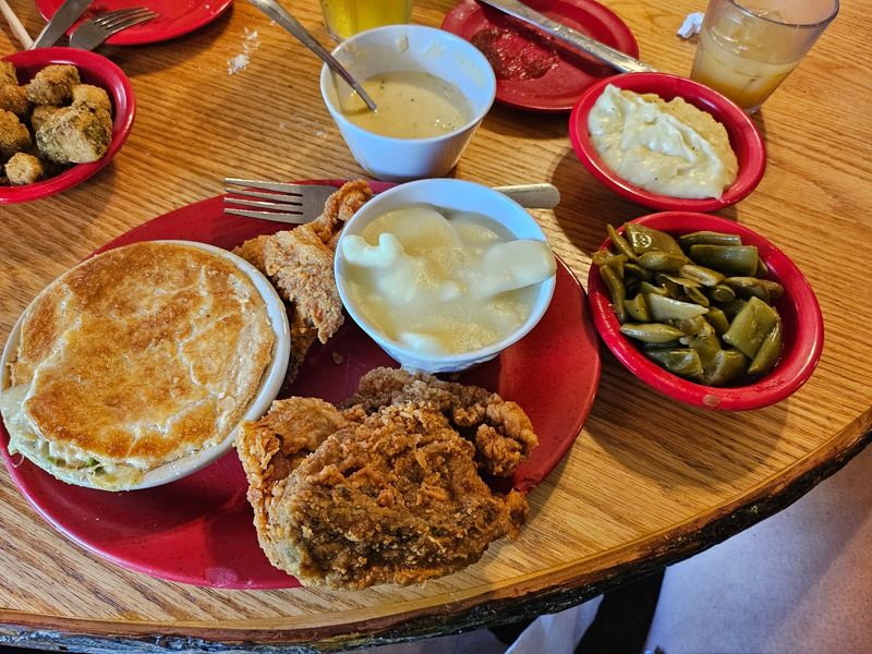 The Filling Southern Favorites That Follow The Fritters