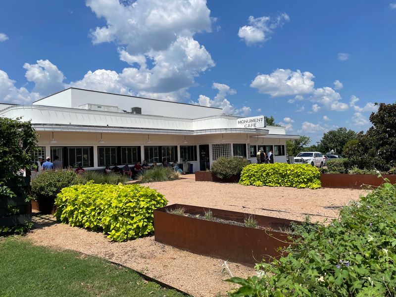 Monument Cafe - Georgetown