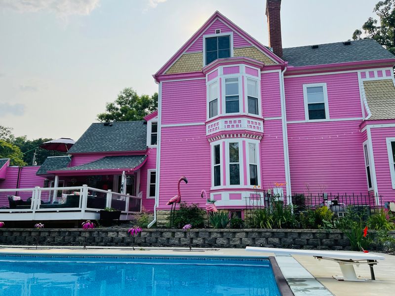 Why Bachelorette Weekends Keep Booking This Address