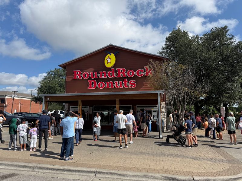 Seasonal Donut Treats Inspired By Texas