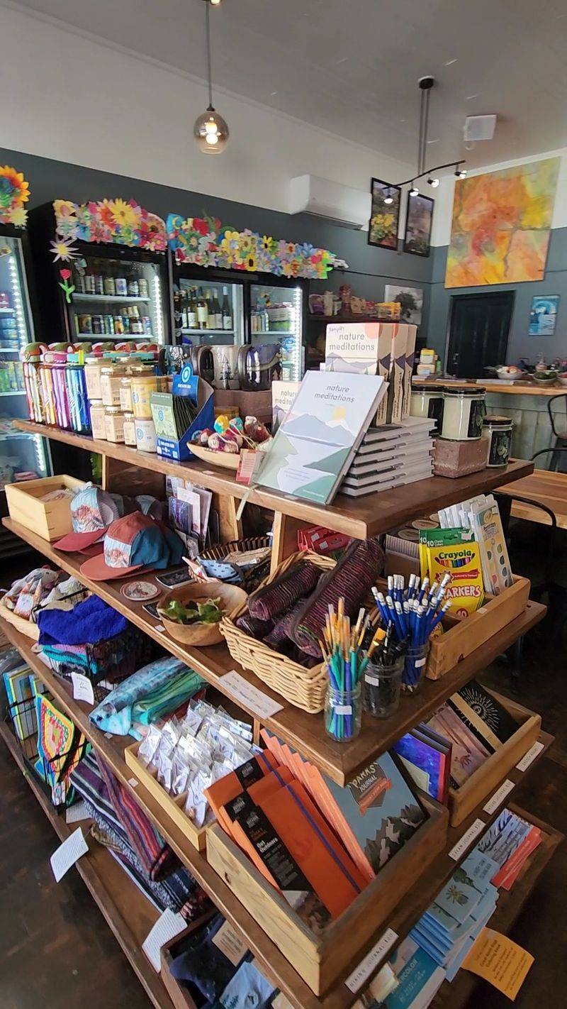 Stargazer Inn & Bristlecone General Store