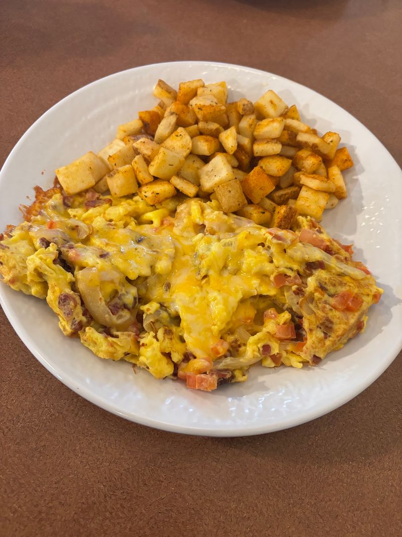 Benedicts And Skillets Worth Ordering