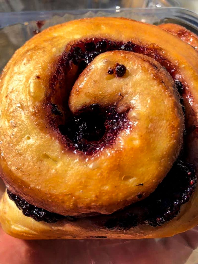 Blackberry Rolls Worth Setting An Alarm For