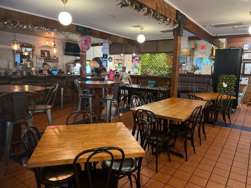 QR Code Ordering And A Relaxed Service Pace