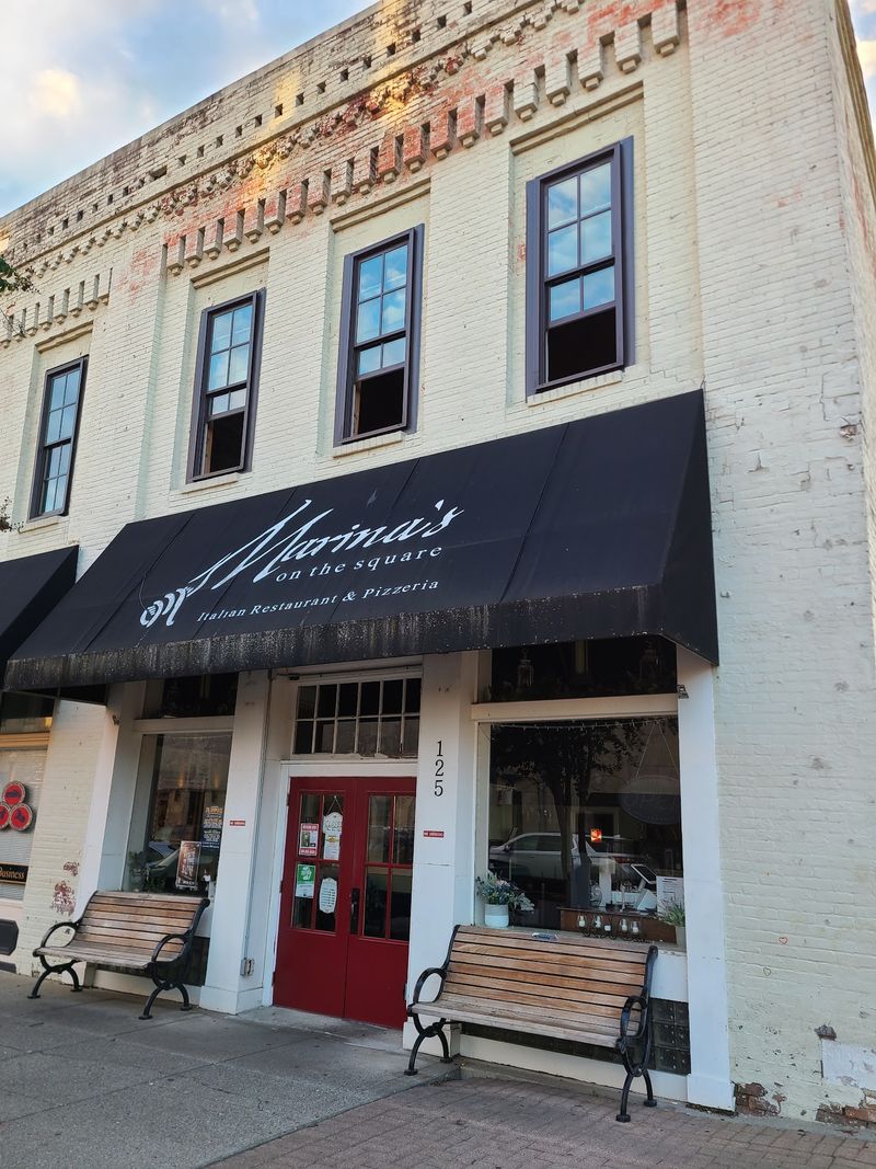 Marina's On The Square, Murfreesboro