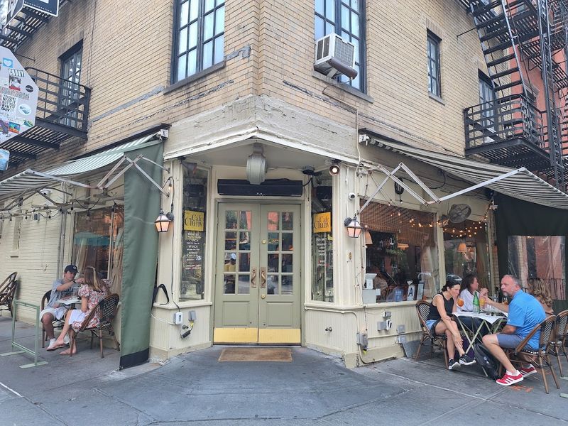 Cafe Cluny