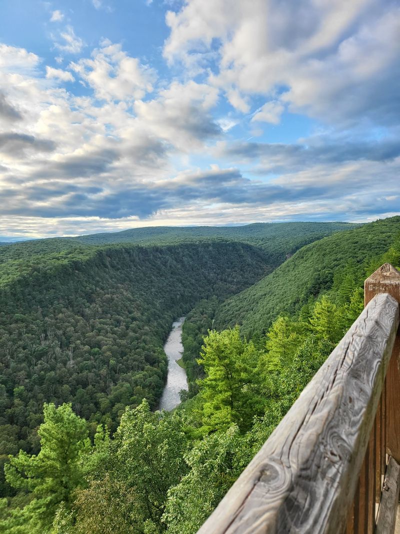 Rim Views At Leonard Harrison State Park