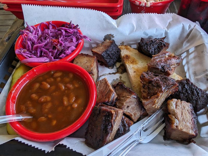 Sauce Varieties That Complement The Meat
