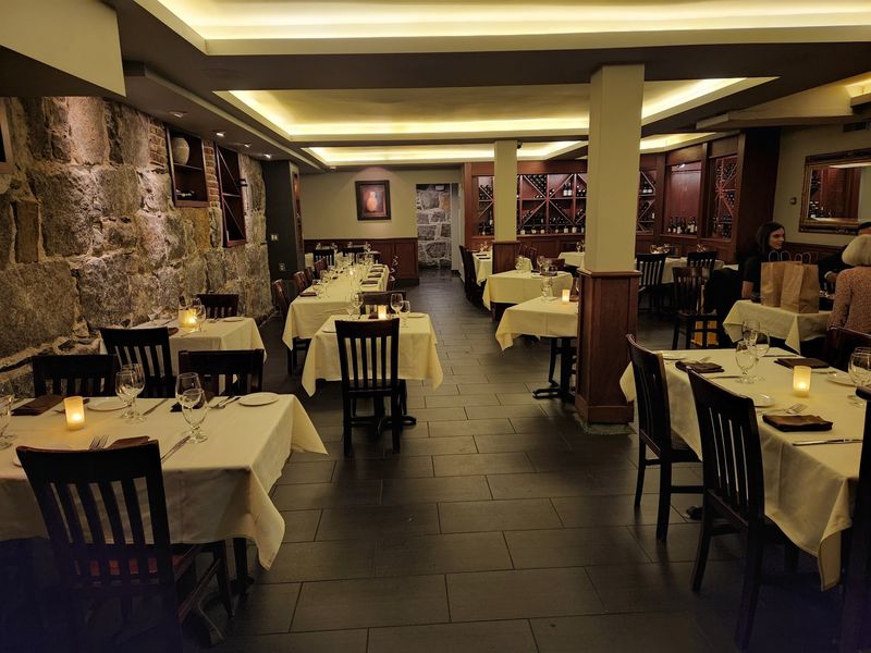 Lucca Restaurant