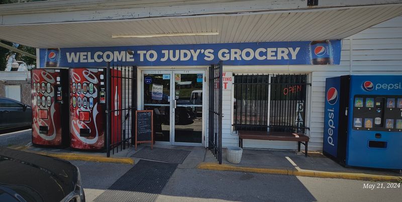 Judy’s Grocery & Deli, LaFollette