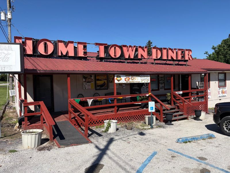 Home Town Diner In Hermitage