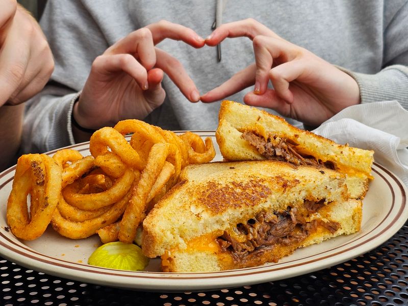 Sandwiches With Serious Local Loyalty
