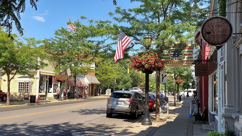 Harbour Town 1837 And Its Independent Shops