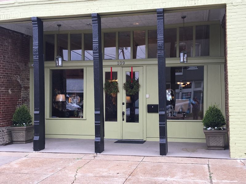 Lina's Interiors