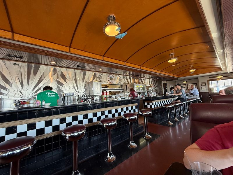 Retro 1940s Diner Design