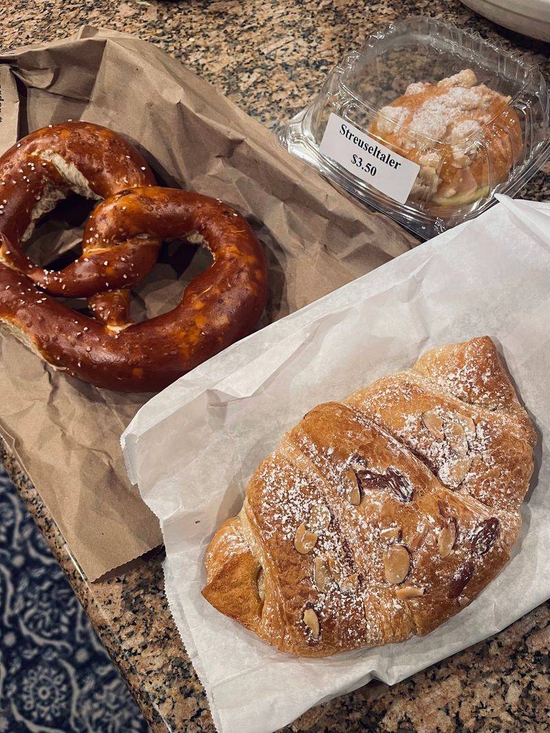 Kaiser Rolls And Bavarian Pretzels Worth The Drive