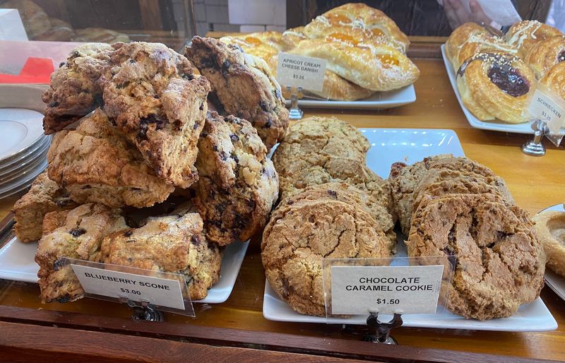 Cookies, Tarts, And Cakes For The Sweet Tooth