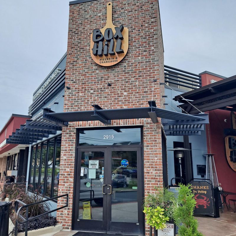 Box Hill Pizzeria And Crab Cakes