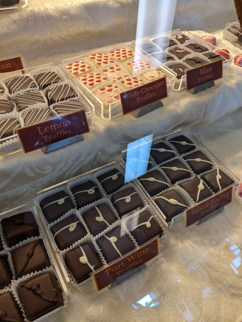 Gift Boxes And Custom Orders Done Right