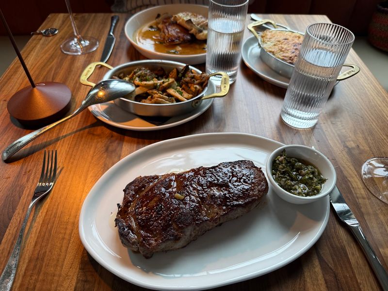 Customer Service And Dining Experience Insights