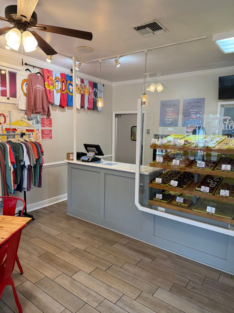 How Two Dollar Donuts Support Local Communities