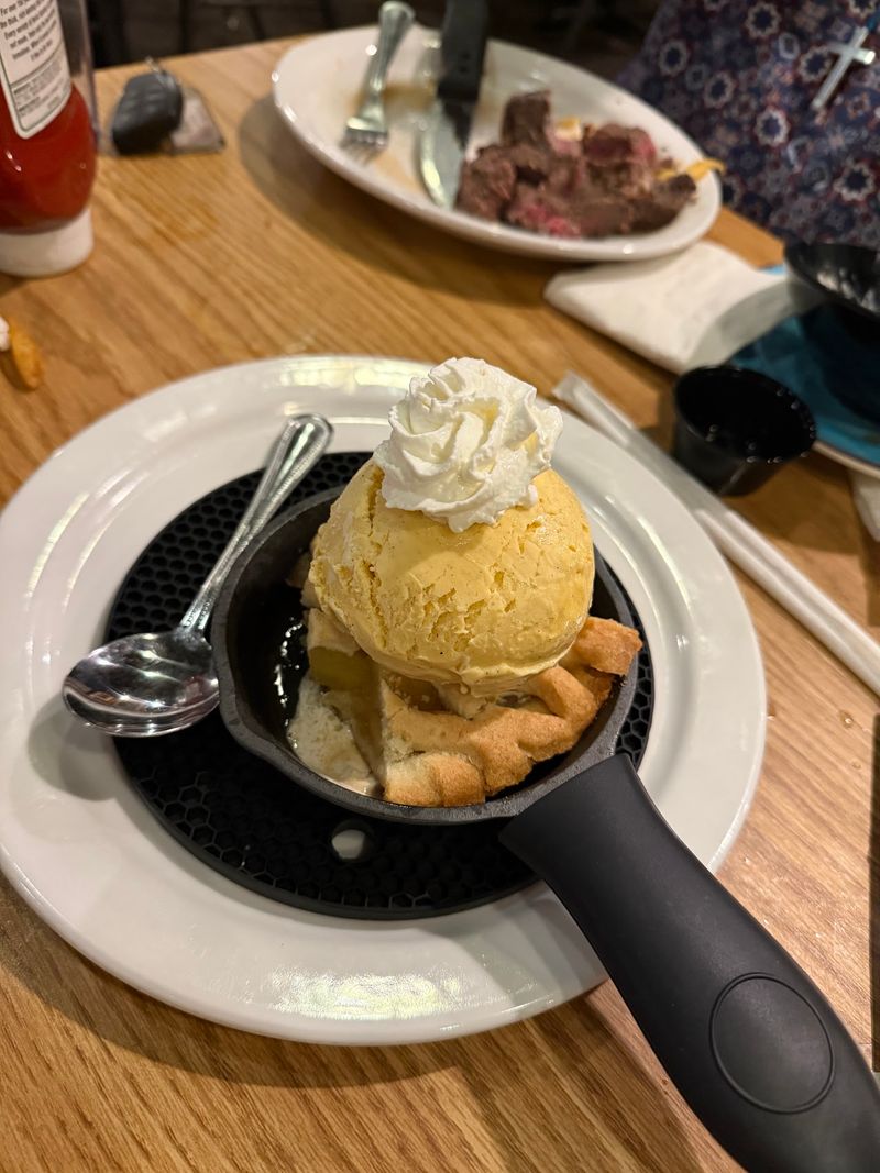 The Skillet Cookie Finish