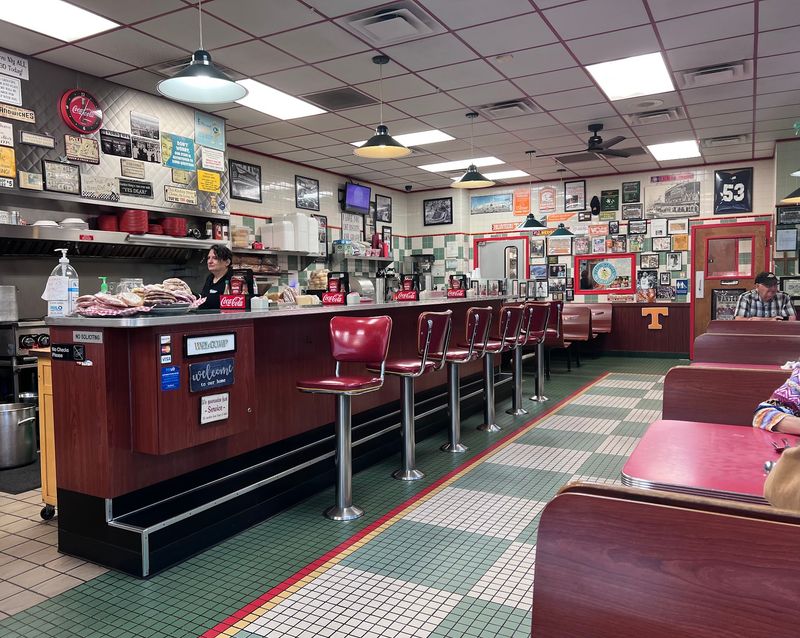 Nick & J's Cafe, Knoxville