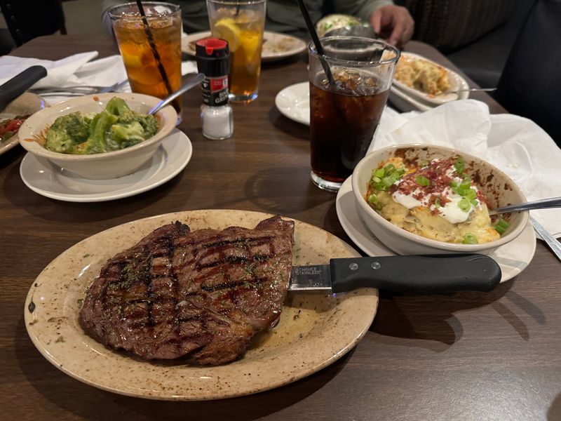 Kathryn's Steakhouse And Seafood Restaurant
