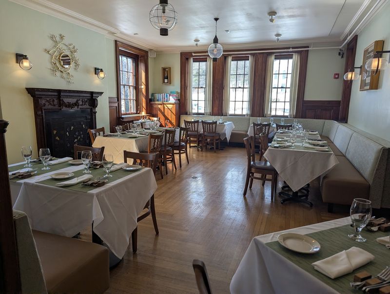 Metro Bis Restaurant