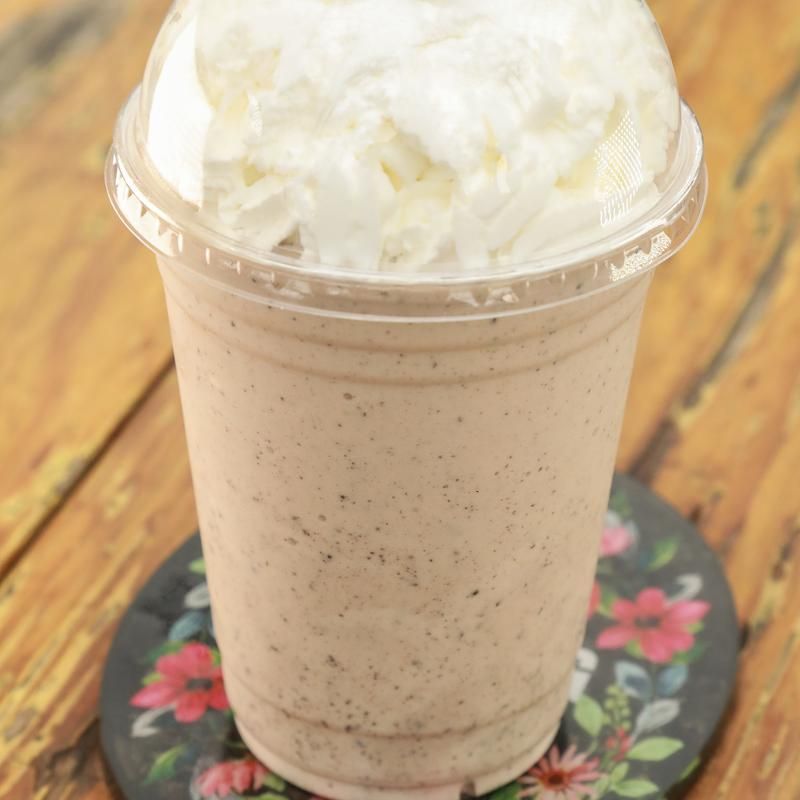 The Cookie Butter Shake Is A Whole Conversation