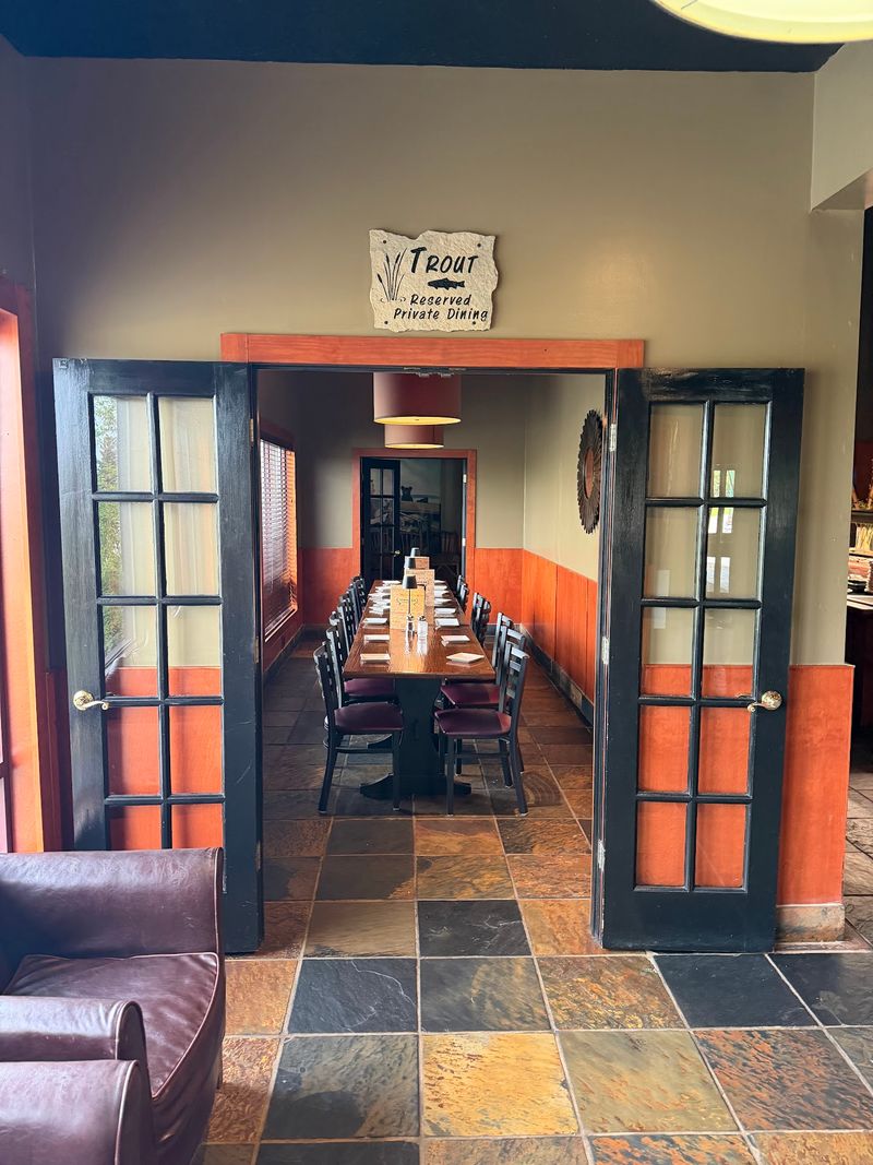 Private Rooms That Make Group Gatherings Easy