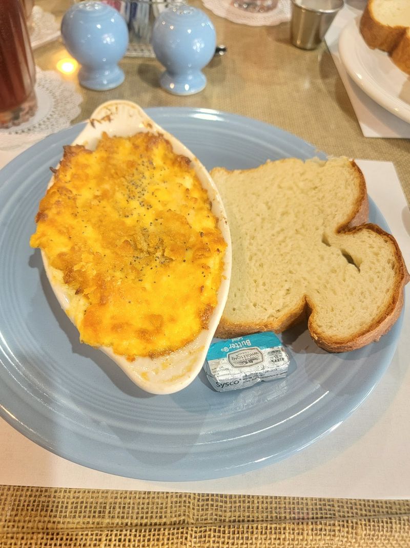 Salads, Quiches, And Southern Comfort Plates
