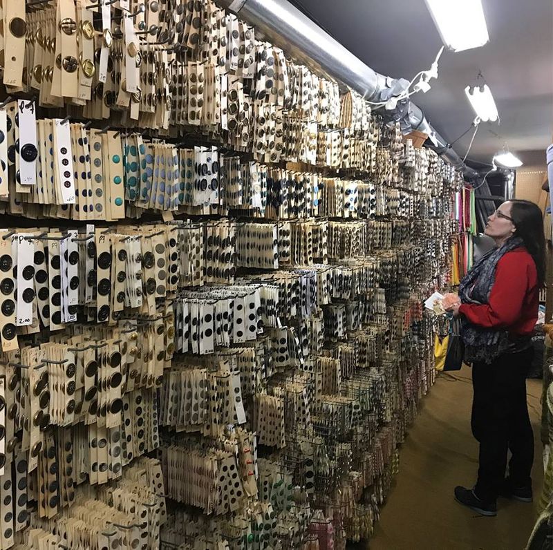 Expert Guidance For Selecting Best Fabrics
