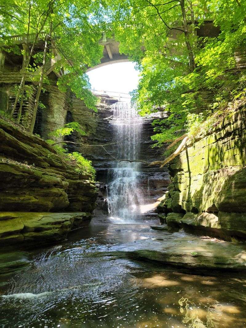 Matthiessen State Park For Hikers Who Want Elbow Room