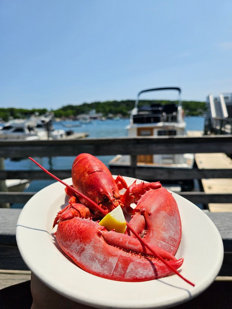 Fresh Seafood Pulled Straight From Maine Waters