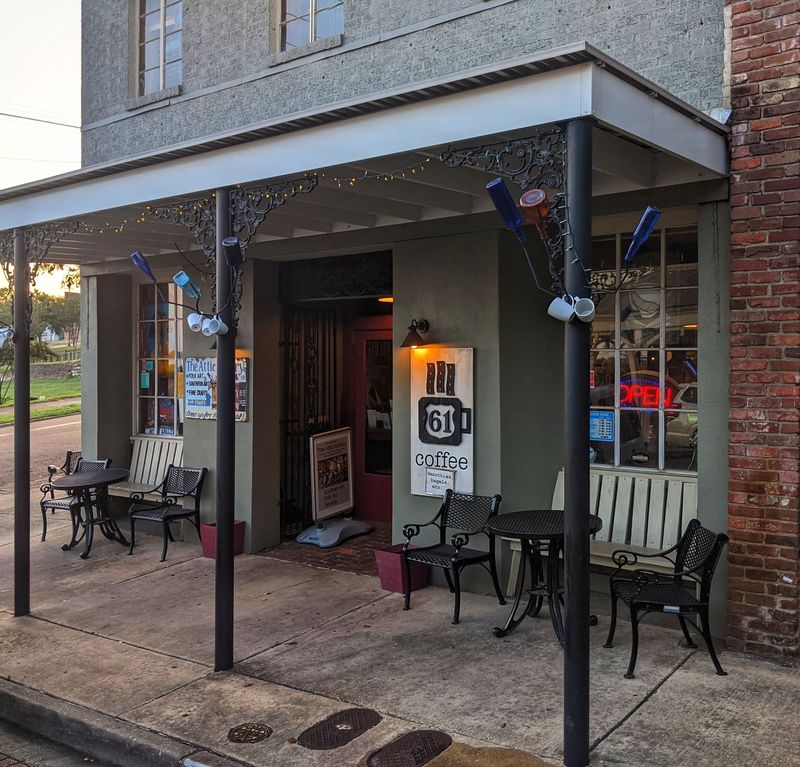 Highway 61 Coffeehouse