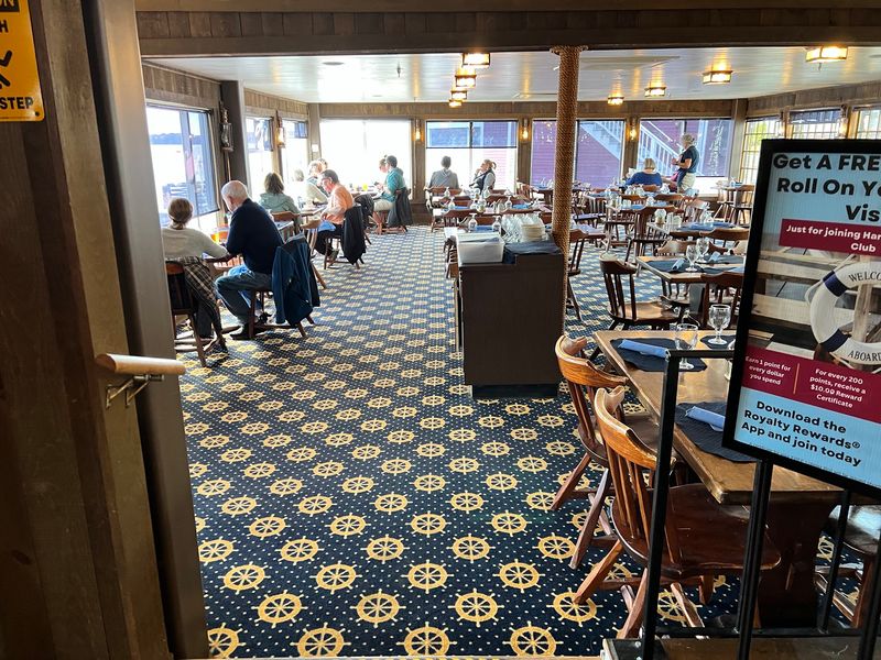 A Casual Atmosphere That Welcomes Everyone
