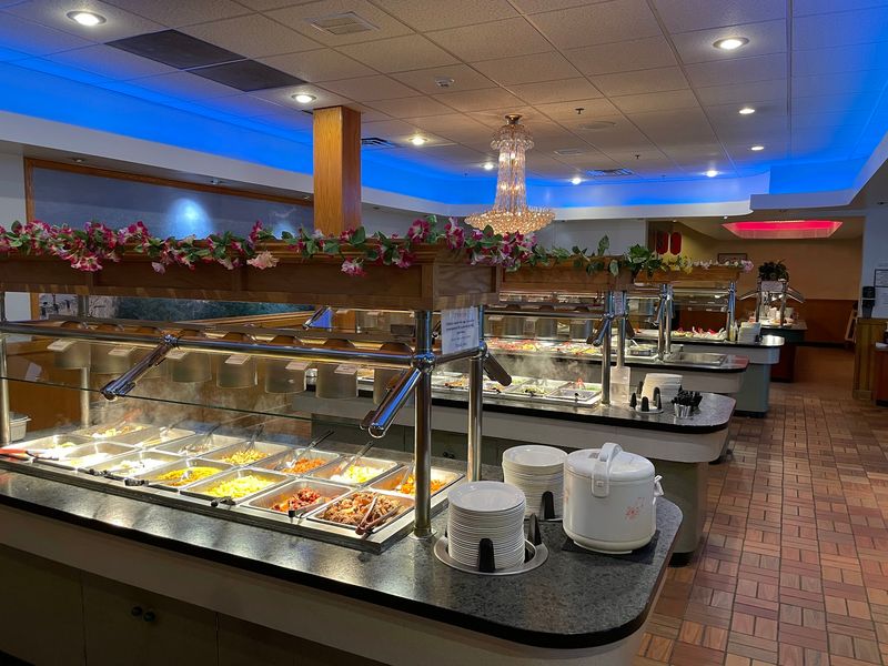 Friendly Chinese Buffet - Harlem Road, Buffalo