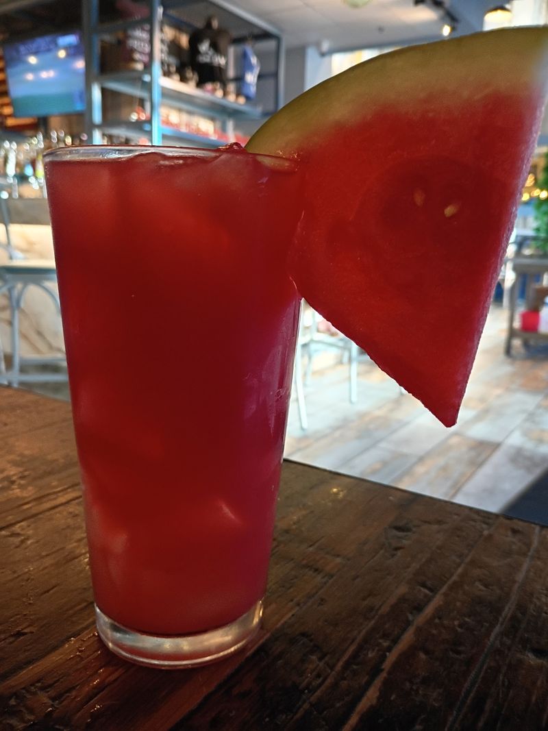 Refreshing Drinks To Round Out The Meal